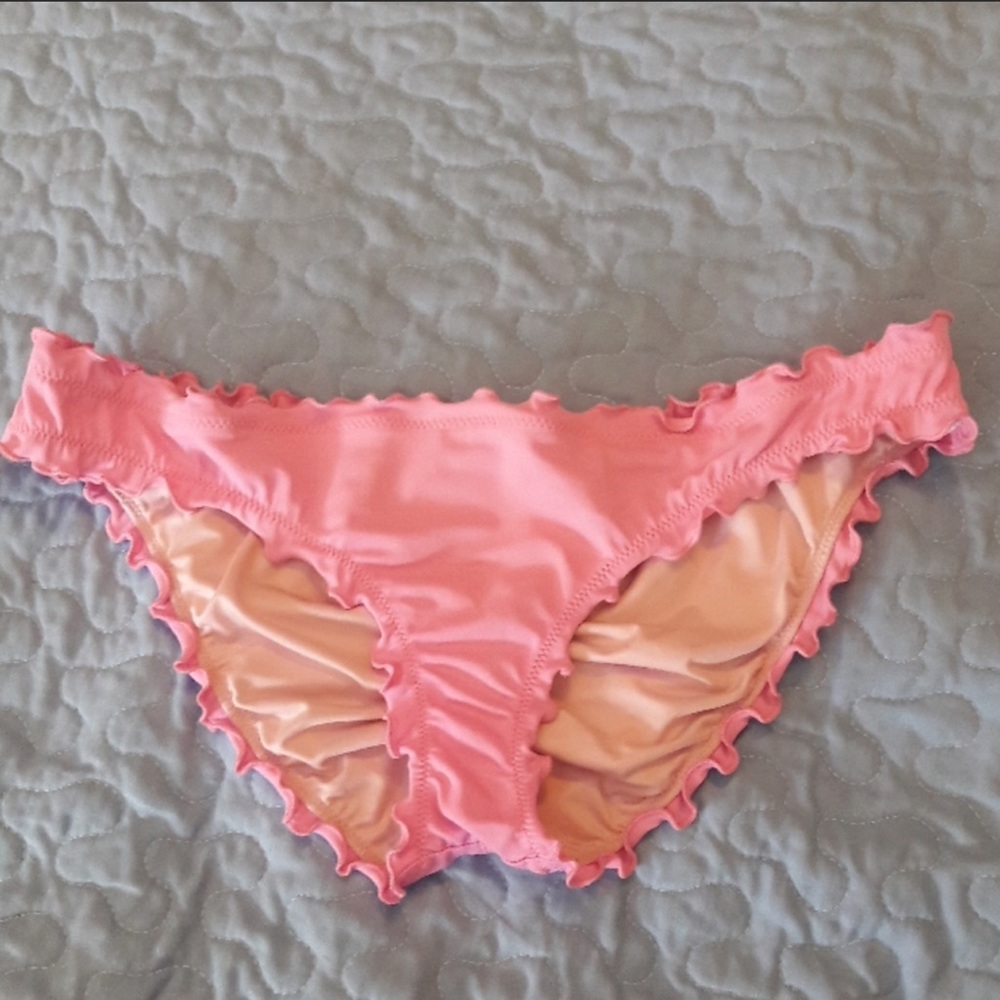 VICTORIA SECRET RUFFLED EDGE BIKINI